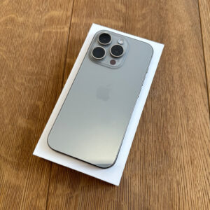 iPhone 15 Pro Natural Titanium 256GB