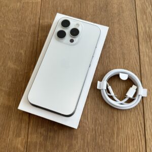 iPhone 15 Pro White Titanium 256 GB